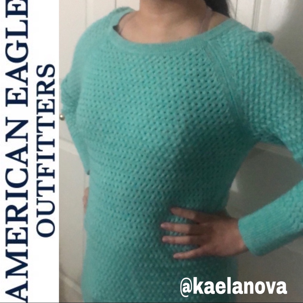 American Eagle Outfitters Sweater